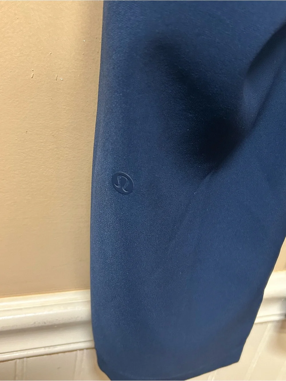 Lululemon On  The Fly Crop Pants Woven 23